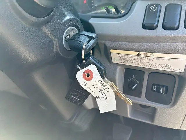 三菱 キャンター 2RG-FBA20(2WD)の写真34