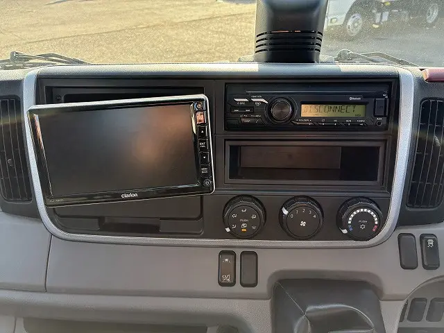 三菱 キャンター 2RG-FBA20(2WD)の写真37