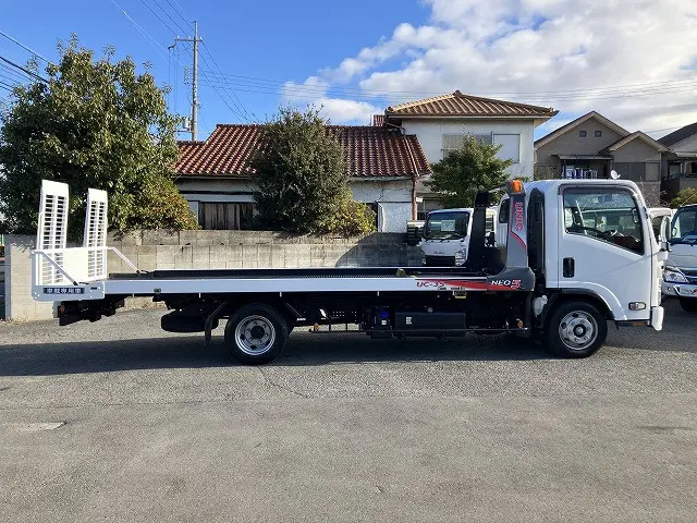 いすゞ エルフ 2RG-NPR88AN(2WD)の写真5