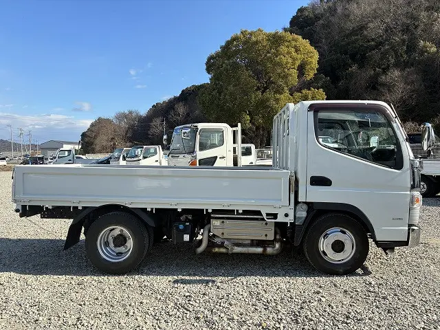 三菱 キャンター TPG-FDA00(4WD)の写真5