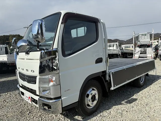 三菱 キャンター TPG-FDA00(4WD)の写真9