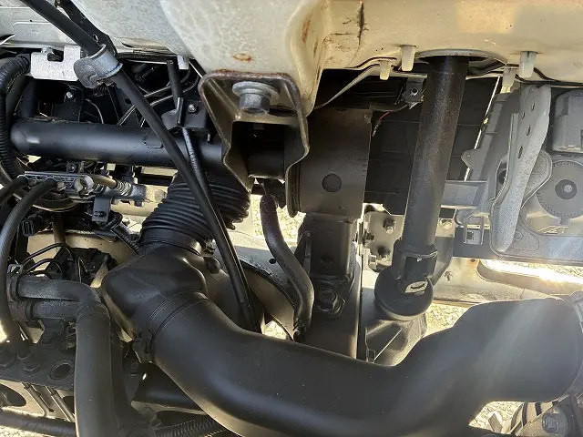 三菱 キャンター TPG-FDA00(4WD)の写真23