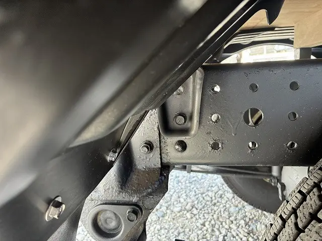 三菱 キャンター TPG-FDA00(4WD)の写真41