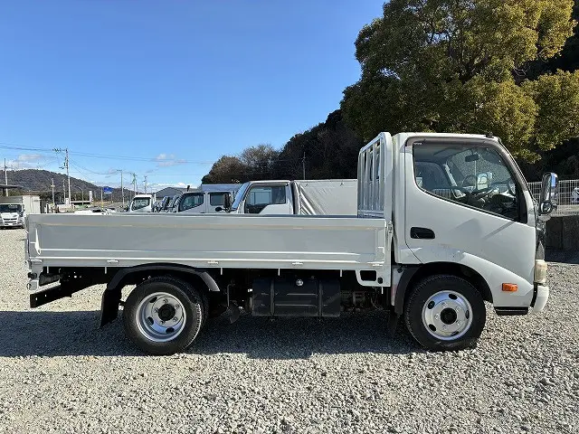 トヨタ トヨエース TKG-XZU605(2WD)の写真5