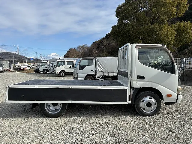 トヨタ トヨエース TKG-XZU605(2WD)の写真12