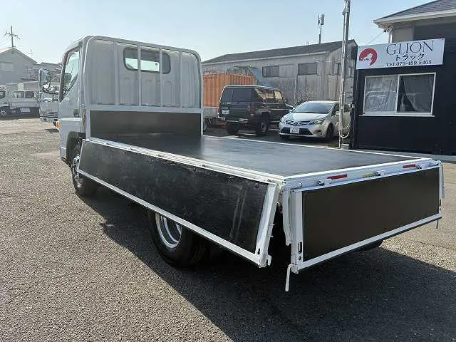 三菱 キャンター TPG-FDA00(4WD)の写真13