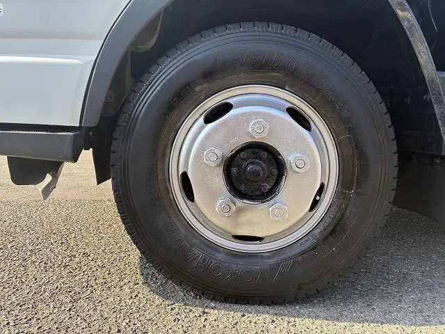 三菱 キャンター TPG-FDA00(4WD)の写真29
