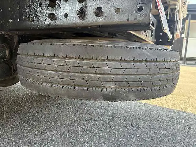 三菱 キャンター TPG-FDA00(4WD)の写真31