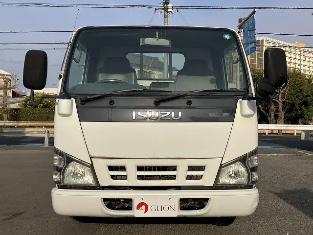 いすゞ エルフ KR-NHR69(2WD)の写真2