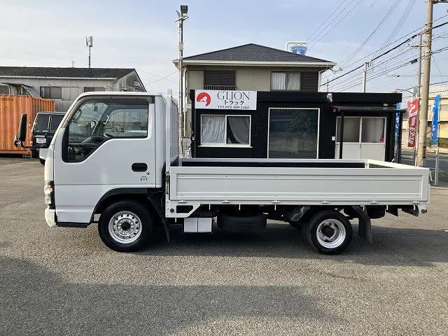 いすゞ エルフ KR-NHR69(2WD)の写真4