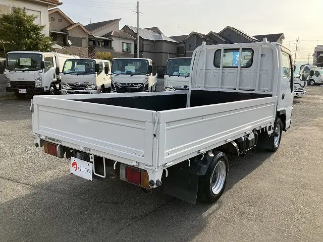 いすゞ エルフ KR-NHR69(2WD)の写真8