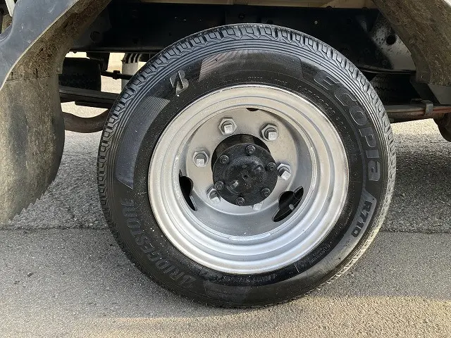 いすゞ エルフ KR-NHR69(2WD)の写真29