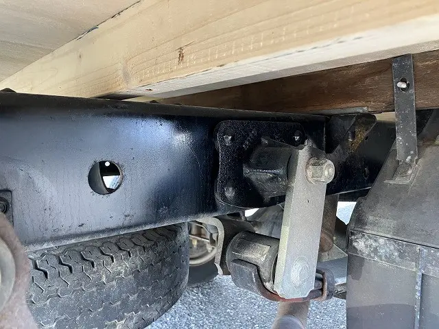 いすゞ エルフ KR-NHR69(2WD)の写真34