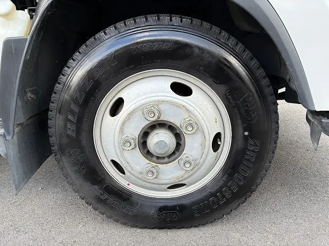 いすゞ エルフ TSG-NPR85AN(2WD)の写真21