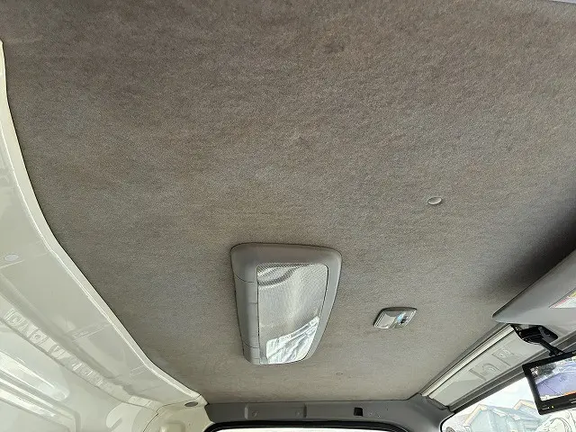 いすゞ エルフ TSG-NPR85AN(2WD)の写真32