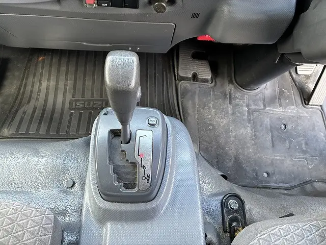 いすゞ エルフ TSG-NPR85AN(2WD)の写真42