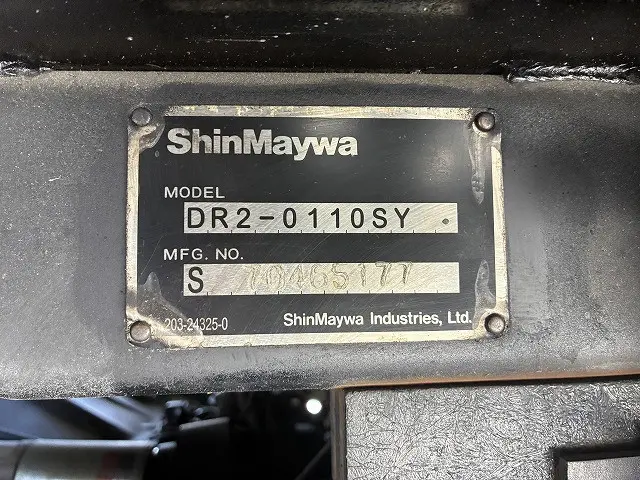 いすゞ エルフ PB-NKR81AD(2WD)の写真47