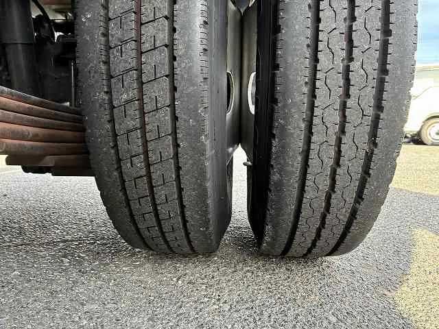 マツダ タイタン PB-LKR81A(2WD)の写真30