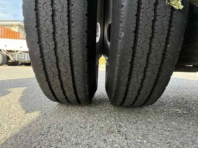 マツダ タイタン PB-LKR81A(2WD)の写真31