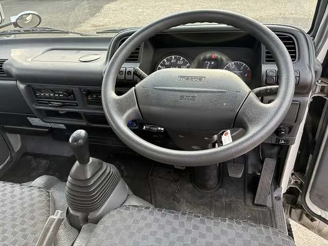 マツダ タイタン PB-LKR81A(2WD)の写真36