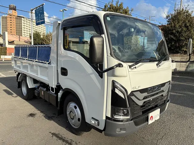 いすゞ エルフ 2RG-NKR88AT(2WD)の写真10