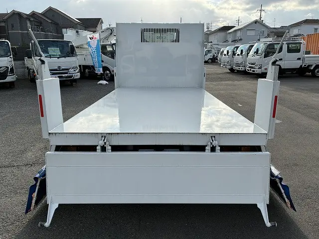 いすゞ エルフ 2RG-NKR88AT(2WD)の写真21