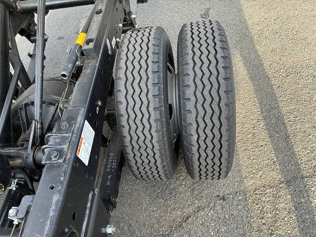 いすゞ エルフ 2RG-NKR88AT(2WD)の写真27