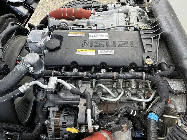 いすゞ エルフ 2RG-NKR88AT(2WD)の写真44