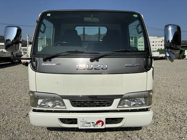 いすゞ エルフ KR-NKR81E(2WD)の写真2