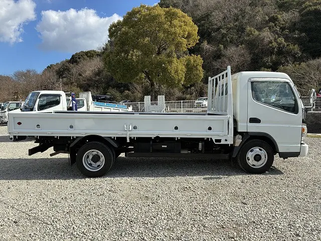 三菱 キャンター KK-FE83EEY(2WD)の写真5