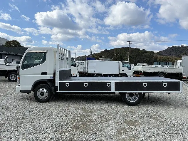 三菱 キャンター KK-FE83EEY(2WD)の写真11