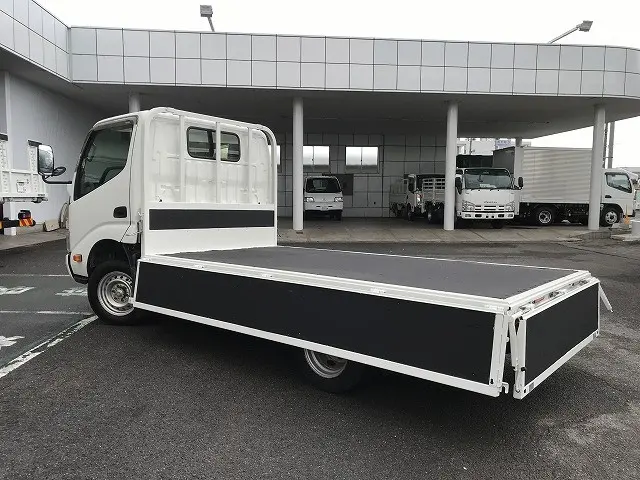 トヨタ トヨエース QDF-KDY231(2WD)の写真11