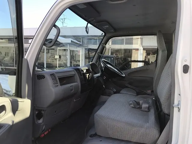 トヨタ トヨエース QDF-KDY231(2WD)の写真30