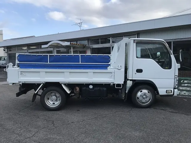 いすゞ エルフ TKG-NJR85AD(2WD)の写真16