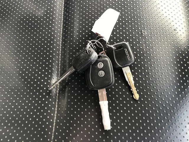 いすゞ エルフ TKG-NJR85AD(2WD)の写真50