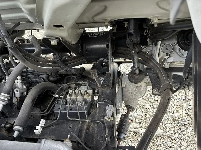 いすゞ エルフ TRG-NKR85A(2WD)の写真25