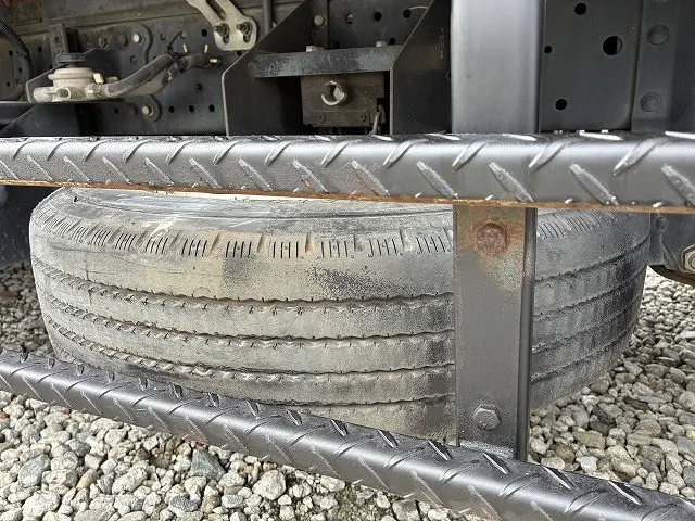 いすゞ エルフ TRG-NKR85A(2WD)の写真45