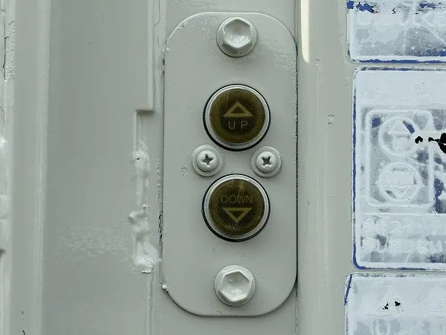 いすゞ エルフ TRG-NKR85A(2WD)の写真48