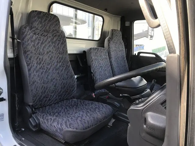 日産 アトラス KR-APR81PR(2WD)の写真30