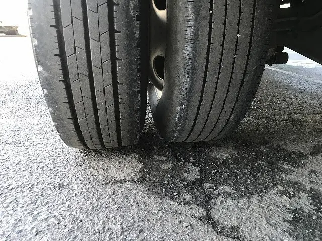 日産 アトラス KR-APR81PR(2WD)の写真44