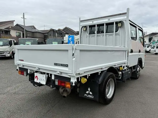 三菱 キャンター 2RG-FBA20(2WD)の写真6