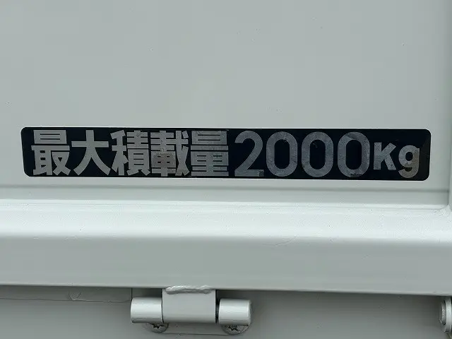 三菱 キャンター 2RG-FBA20(2WD)の写真16