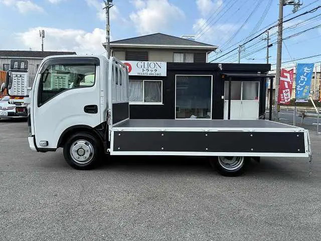 いすゞ エルフ 2TG-NJR88AF(2WD)の写真11