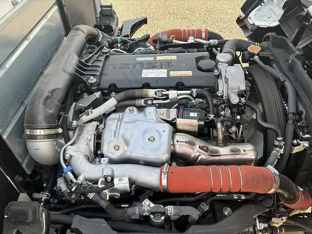 いすゞ エルフ 2TG-NJR88AF(2WD)の写真20