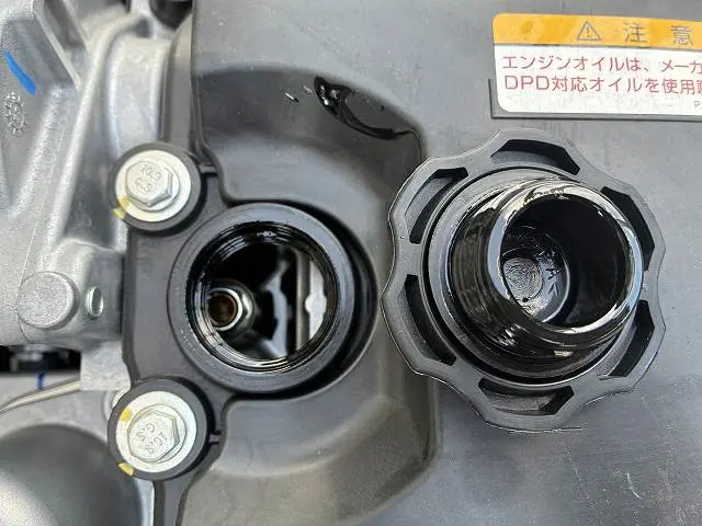 いすゞ エルフ 2TG-NJR88AF(2WD)の写真23