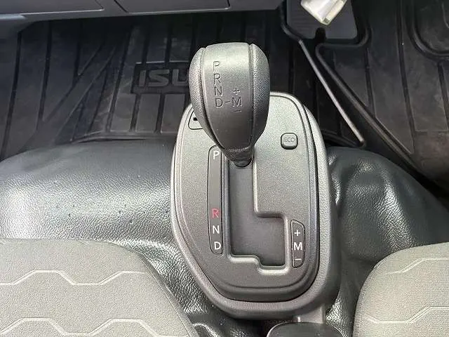 いすゞ エルフ 2TG-NJR88AF(2WD)の写真46