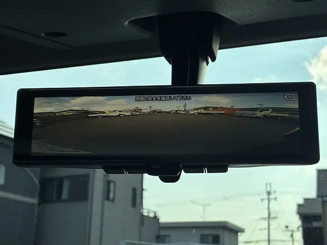 いすゞ エルフ 2TG-NJR88AF(2WD)の写真48