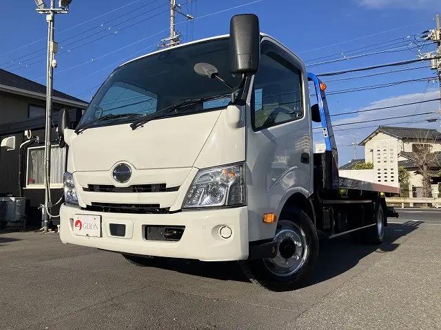 日野 デュトロ 2RG-XZU722M(2WD)の写真1