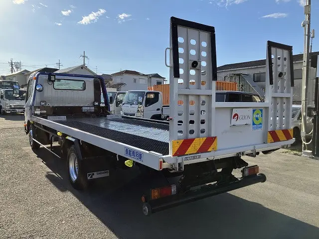 日野 デュトロ 2RG-XZU722M(2WD)の写真6