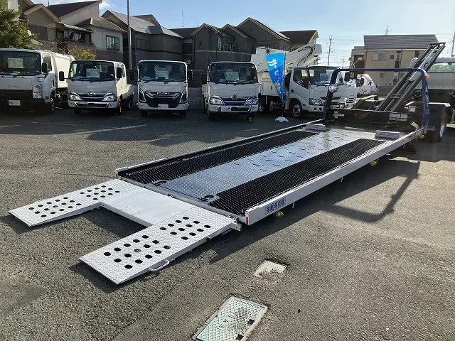 日野 デュトロ 2RG-XZU722M(2WD)の写真13